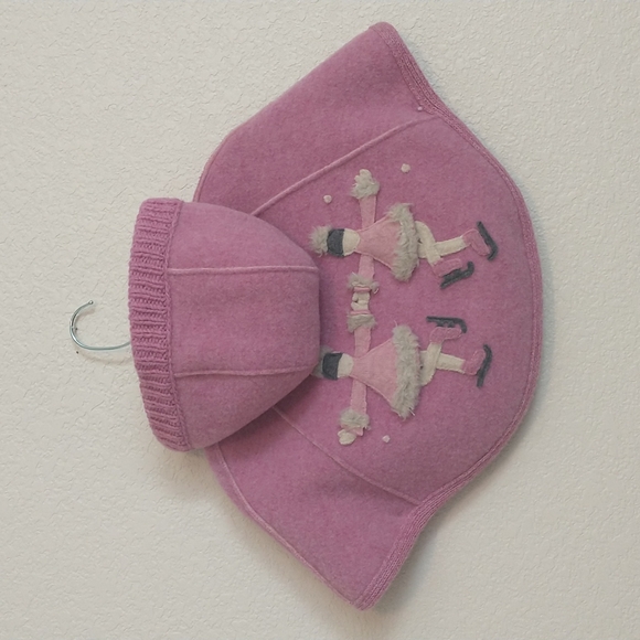 🚫 SOLD 2T - 3T Isabella G. Made in Austria Wool Hooded Pink Buttoned Cape - Picture 6 of 14